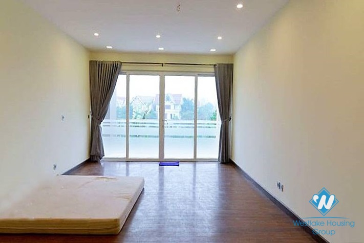 A beautiful villa with big garden for rent in Ciputra, Tay ho